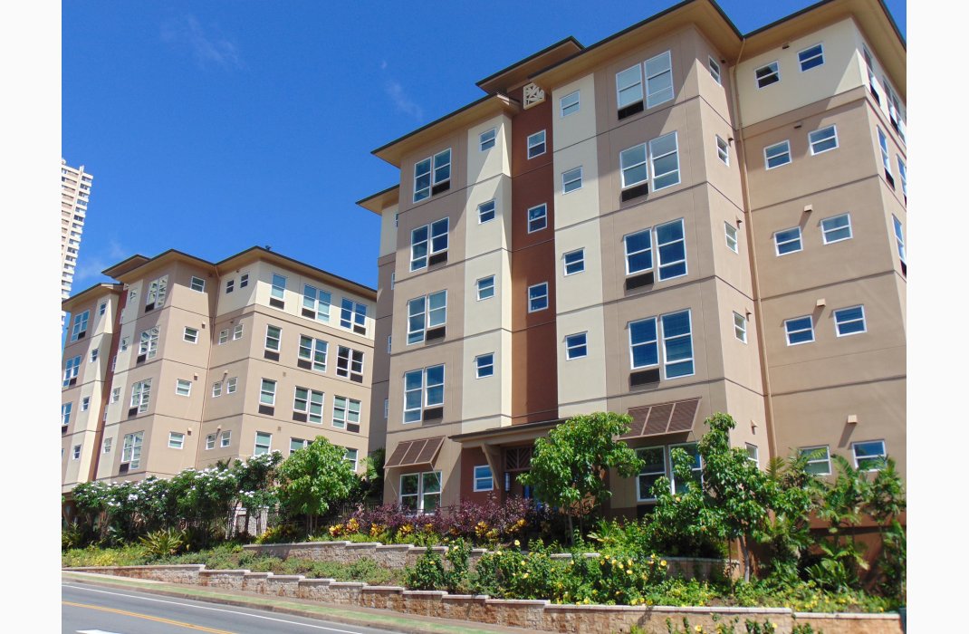 The Plaza at Pearl City MW Group, Ltd. Honolulu, Hawaii Real Estate